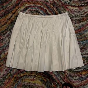 Calvin Klein Off-White Faux Leather Skater Skirt. Size US 18W